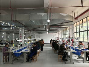 社区工厂 劳保用品生产开辟就近扶贫新路径